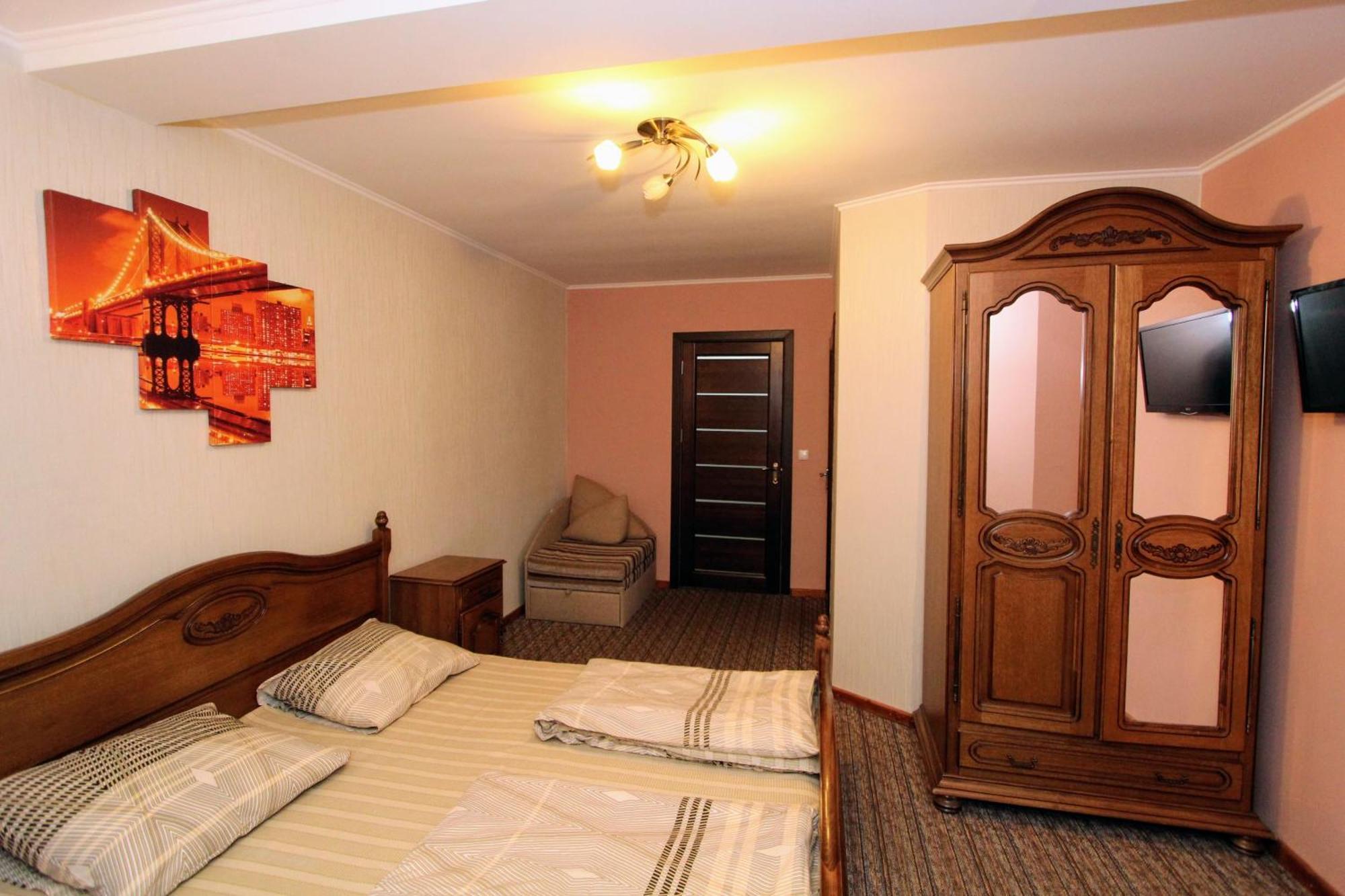 Затишний Міні-Готель "Rosky" Yasinya Quarto foto